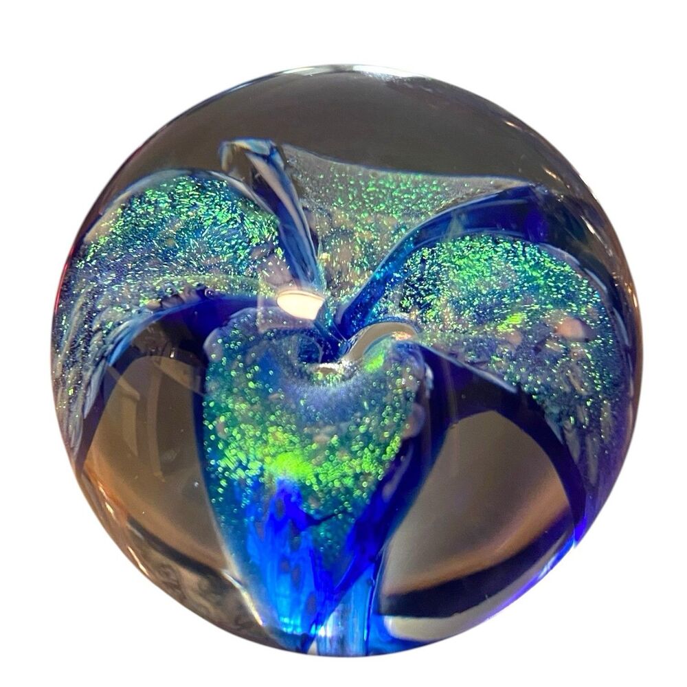 GES '00 GLASS EYE STUDIO ART GLASS PAPERWEIGHT